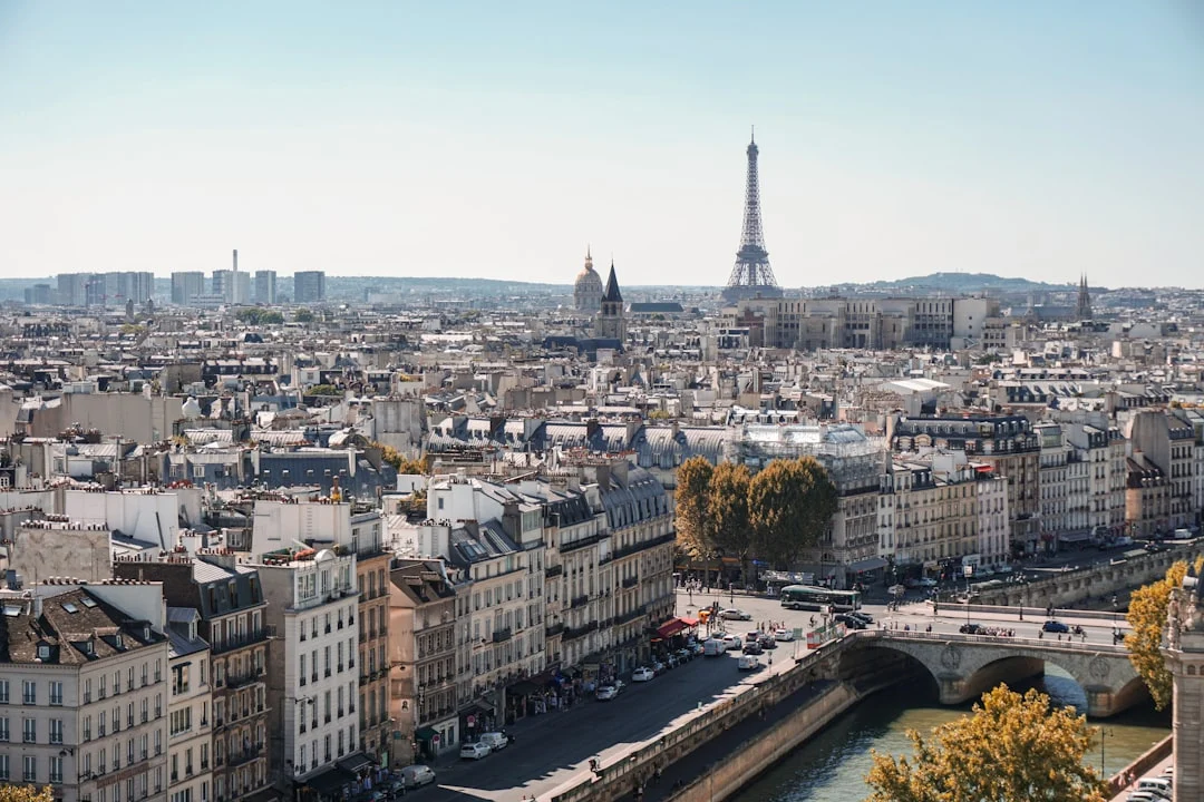 Photo Keyword: "Agence SEM Paris" Image: "Digital Marketing"